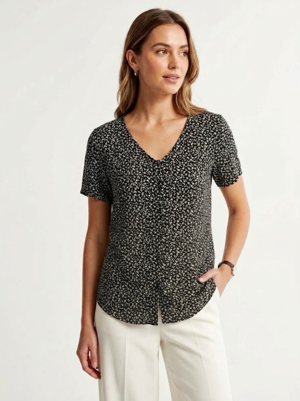 Simons Black V-Neck Short Sleeve Floral Tee